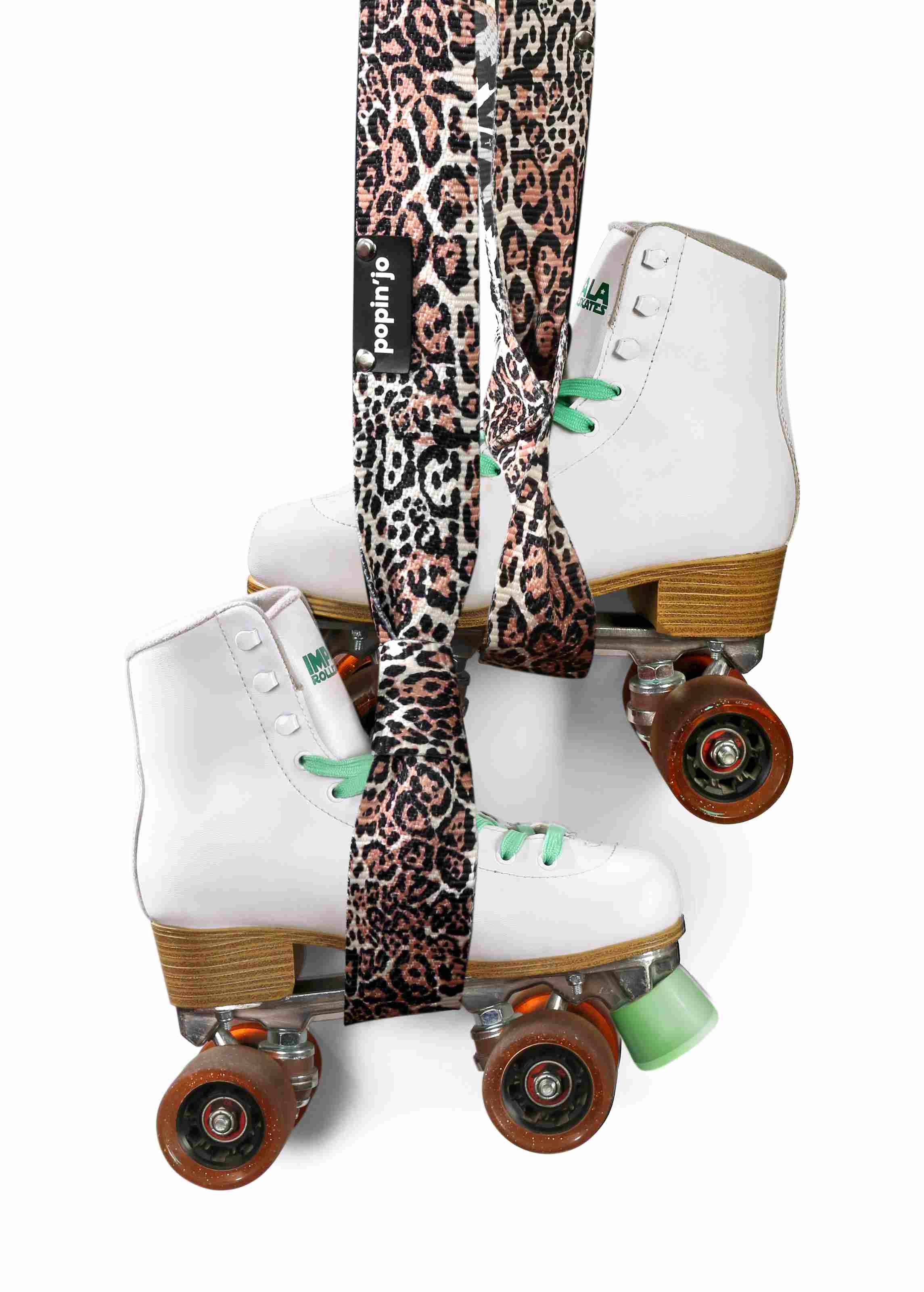 roller skate leash leopard with roller skates